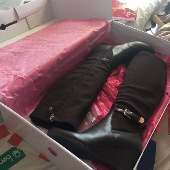 New-H by Halston/Marc Fisher/Isaac Mizrahi-$40 - Picture 3 of 5